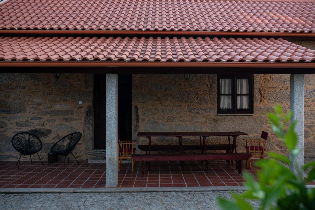 Quinta De Vila Nova - Agroturismo Moncao Exterior photo